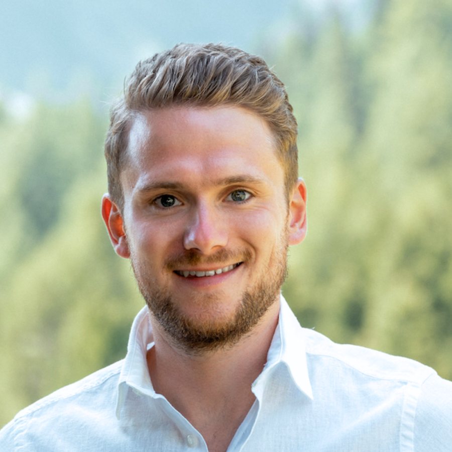 Max, Gründer von smaints